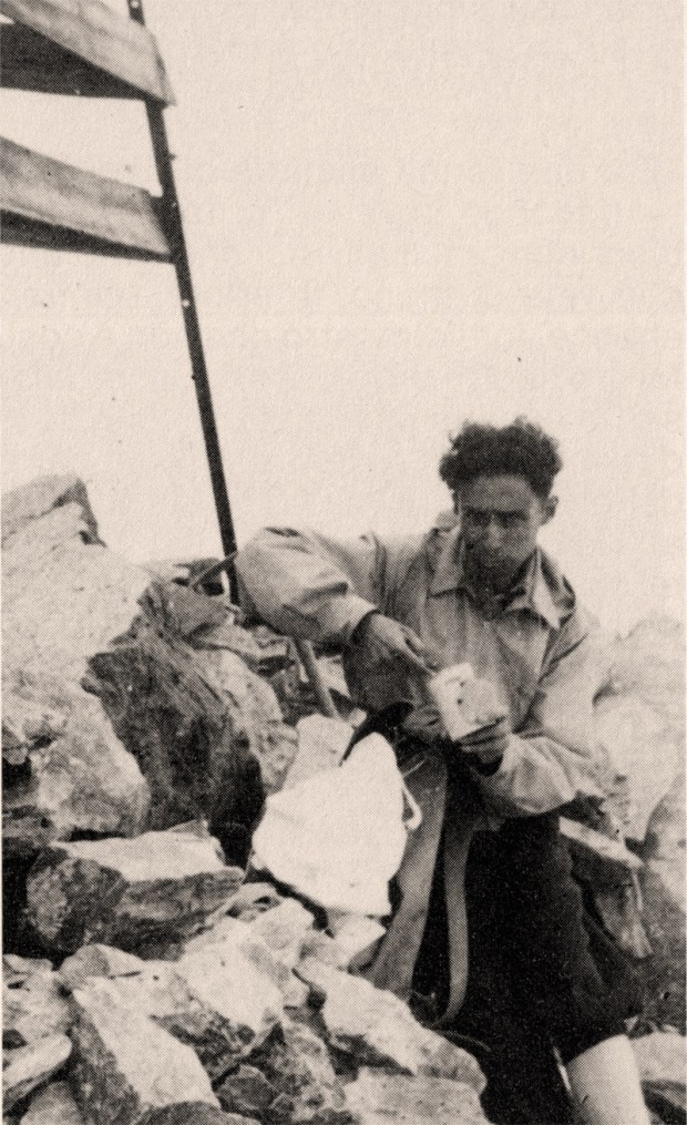 Sulla vetta del Disgrazia, 1942